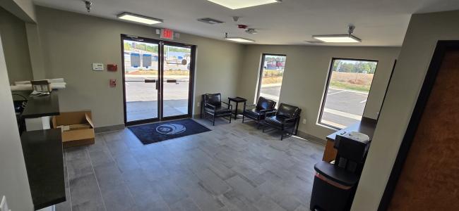 S Little Rock, AR - Crash Champions collision repair shop