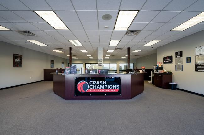 N Mt Juliet, TN - Crash Champions collision repair shop
