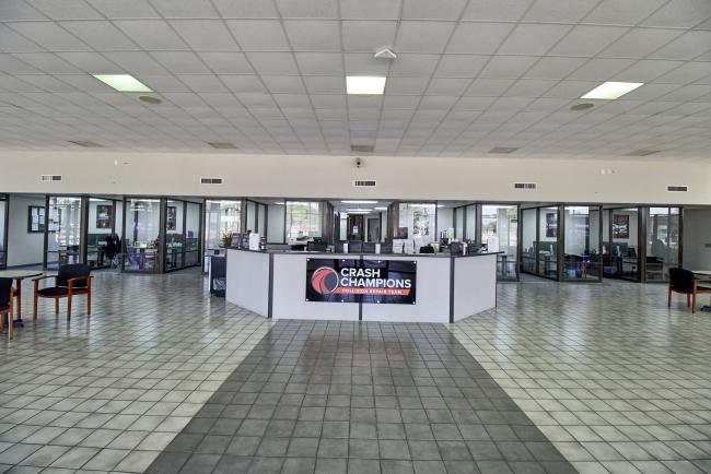 Kingwood, TX - Crash Champions collision repair shop