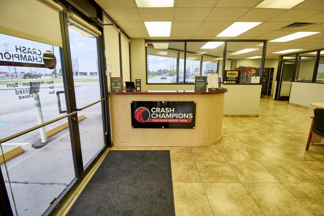 Willowbrook, TX - Crash Champions collision repair shop