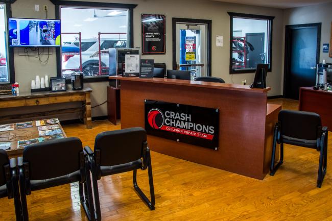 Bulverde, TX - Crash Champions collision repair shop