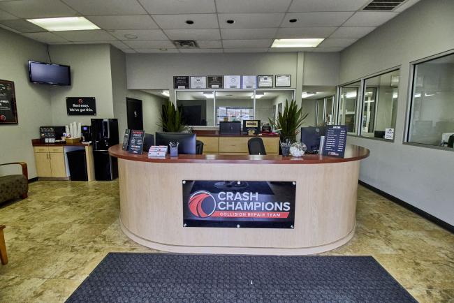 North Lamar, TX - Crash Champions collision repair shop