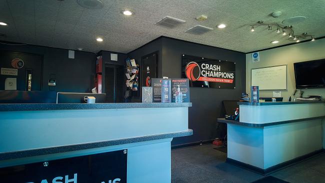 Huntingdon Vly, PA - Crash Champions collision repair shop