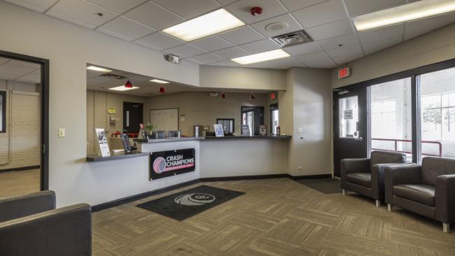 Lincolnwood, IL - Crash Champions collision repair shop