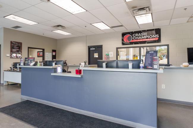 Haines Rd, FL - Crash Champions collision repair shop