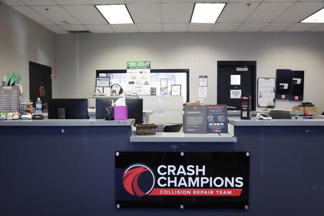 Sarasota, FL - Crash Champions collision repair shop