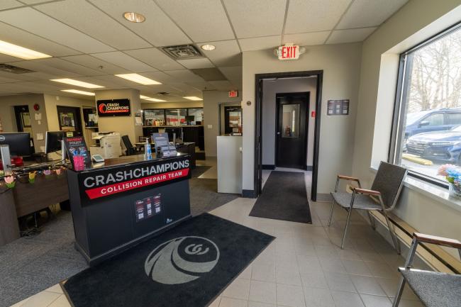 Puritas, OH - Crash Champions collision repair shop