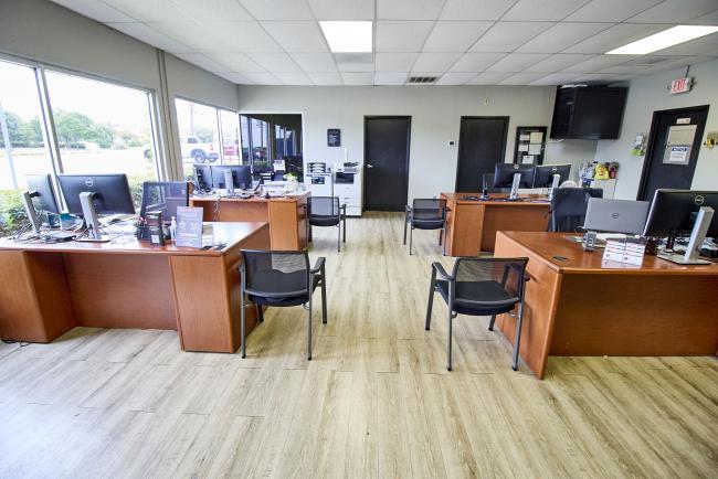 Rowlett, TX - Crash Champions collision repair shop