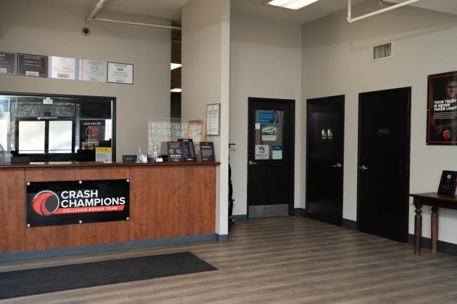 Pasadena, CA - Crash Champions collision repair shop
