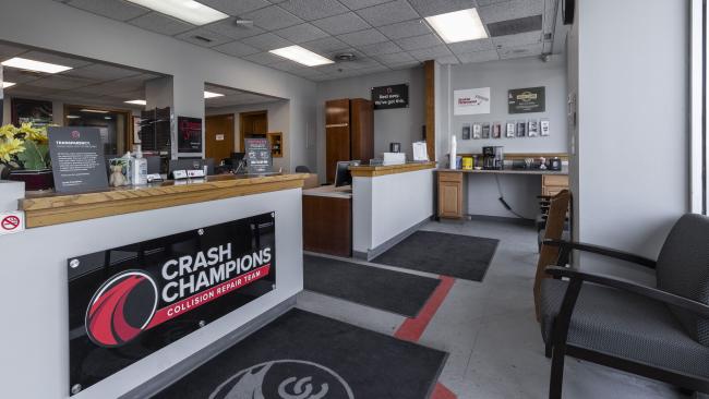 Oak Park, IL - Crash Champions collision repair shop