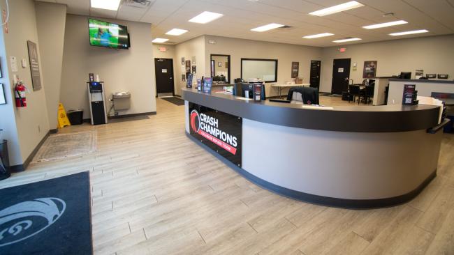 Clarksville, TN - Crash Champions collision repair shop