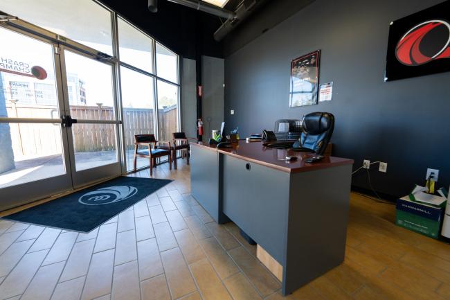 Mount Juliet, TN - Crash Champions collision repair shop