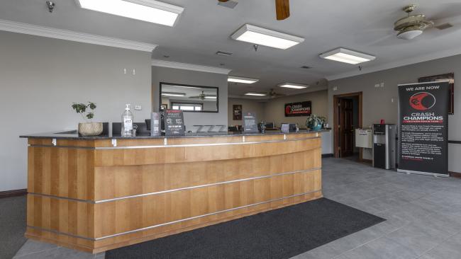 Oak Forest, IL - Crash Champions collision repair shop
