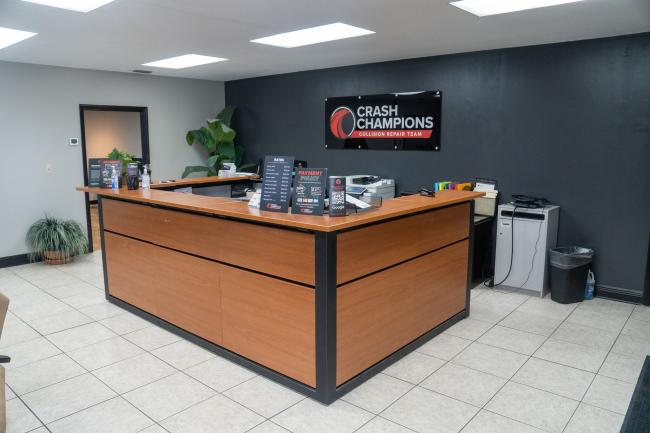 Regency, FL - Crash Champions collision repair shop