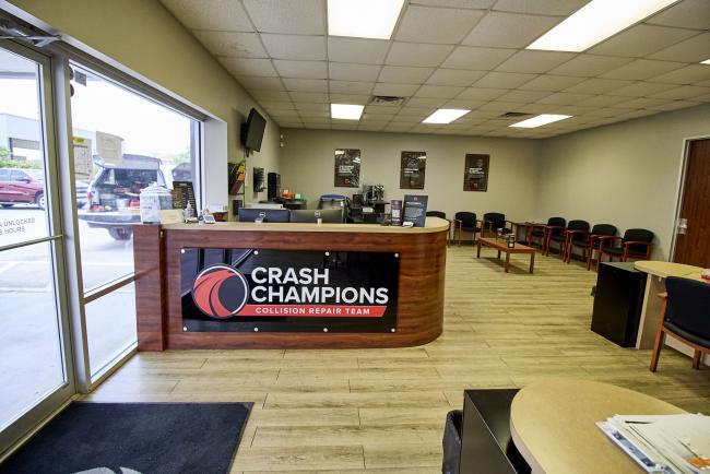 N Pearland, TX - Crash Champions collision repair shop