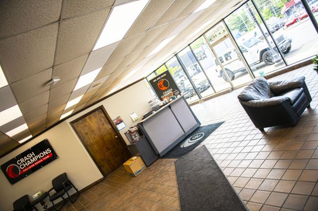Royal Oak, MI - Crash Champions collision repair shop