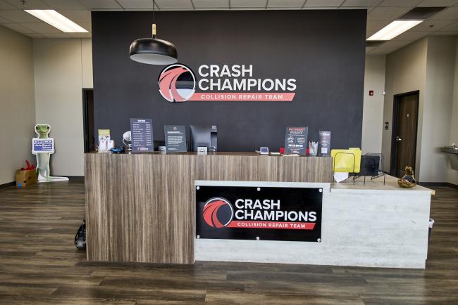 Hutto, TX - Crash Champions collision repair shop