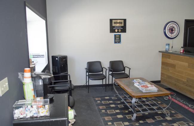 Bartonsville Woods, PA - Crash Champions collision repair shop