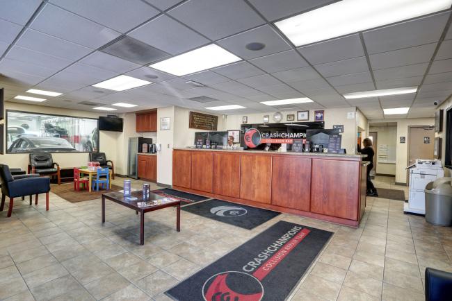Kearny Mesa, CA - Crash Champions collision repair shop