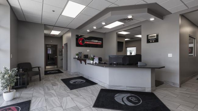Crestwood, IL - Crash Champions collision repair shop