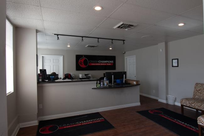 Platte City, MO - Crash Champions collision repair shop