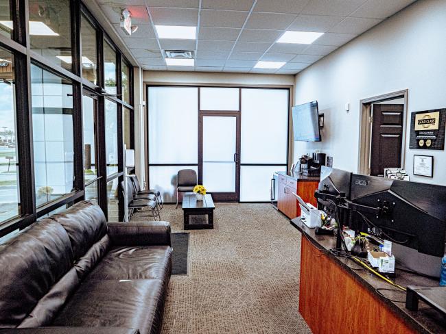 Springfield South, MO - Crash Champions collision repair shop