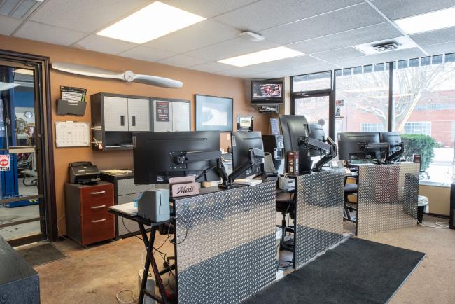 Spokane Main, WA - Crash Champions collision repair shop