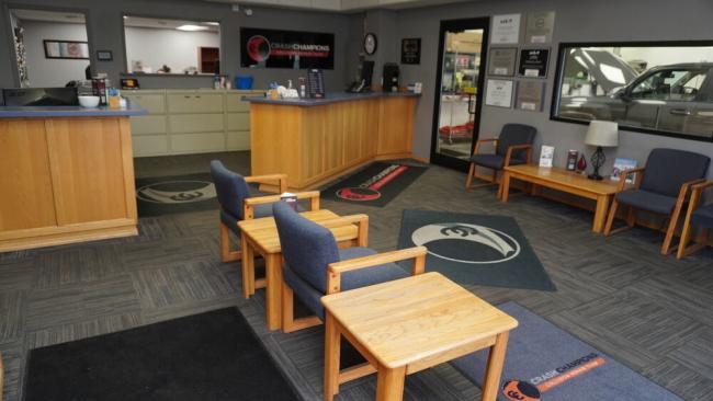 Wilsonville, OR - Crash Champions collision repair shop