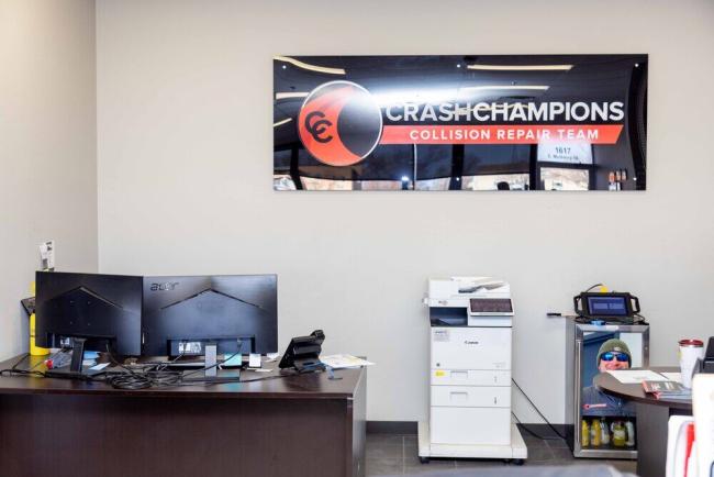 Mulberry Street, CO - Crash Champions collision repair shop