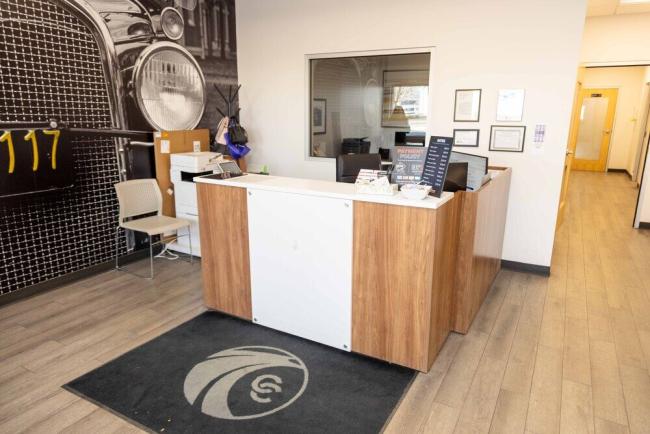 Thornton Pearl, CO - Crash Champions collision repair shop