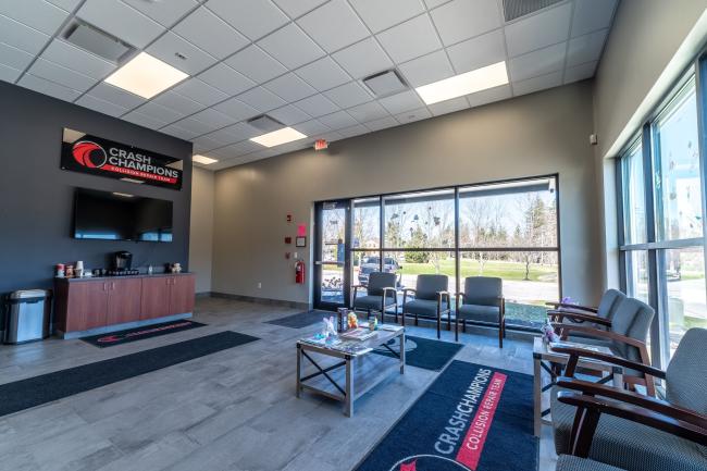 Bainbridge, OH - Crash Champions collision repair shop
