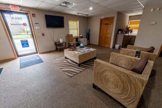 Medina, OH - Crash Champions collision repair shop