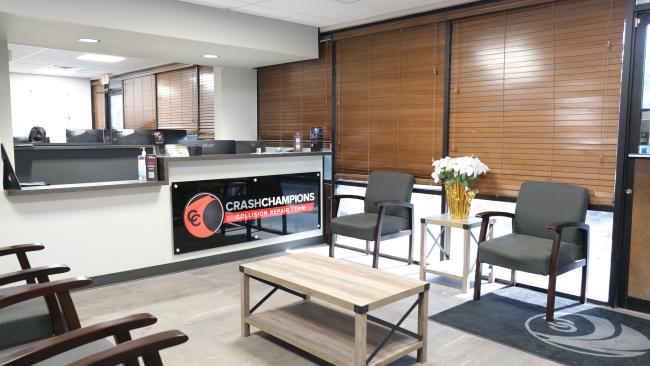 Bonita Springs, FL - Crash Champions collision repair shop