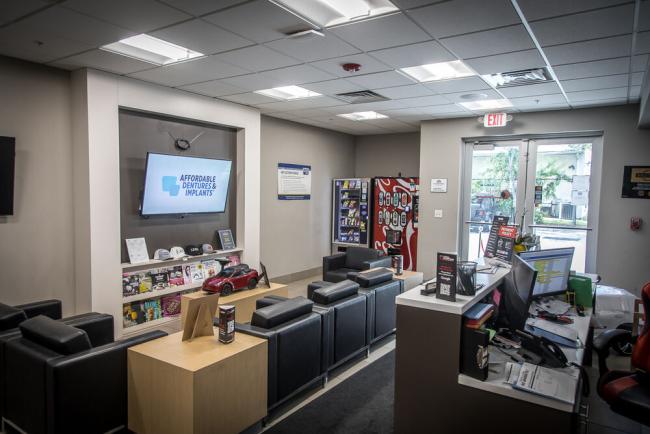 West Palm Congress, FL - Crash Champions collision repair shop